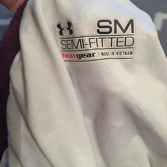 Under Armour Women’s shorts - Picture 3 of 4